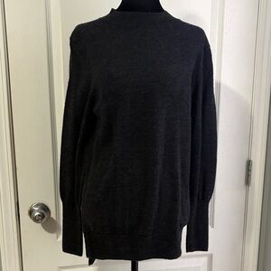 Badgley Mischka Black Crew Neck Sweater